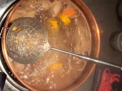 -牛村来人潮汕牛肉火锅(西单店)