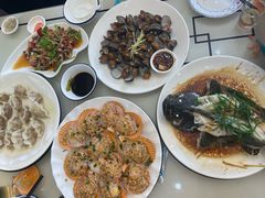 -覃记海鲜美食餐厅