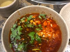 -肖肖酸萝卜鱼火锅(总店)