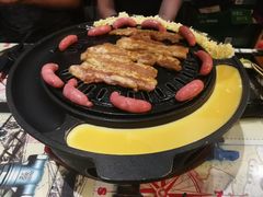 -胡悦里韩式烤肉(芝罘万达广场店)