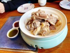-蒙亨·阿木图赛(乌兰察布天恒广场店)