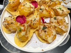 -鞍山大白鲨美食酒店