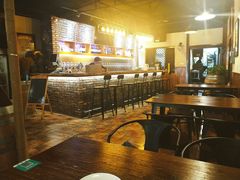 -麦落精酿啤酒餐吧(先农大院店)