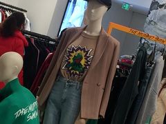 -sandro(港汇恒隆广场店)
