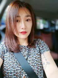 -FRIDAY星期五专业美发沙龙