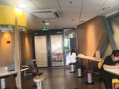 -麦当劳(中山大道中店)