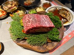 -草家酱蟹炭火烤肉店(珲春南路一店)
