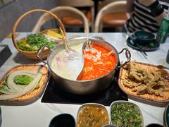 -椰子湾·海南火锅·糟粕醋·椰子鸡(正大广场店)