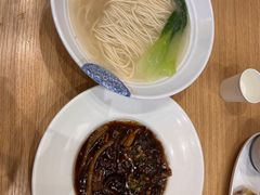 -一碗面-上海黄鱼面(Haymarket)