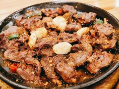 -老东镇啤酒屋海鲜加工·蒸汽海鲜·海鲜烧烤(台东店)