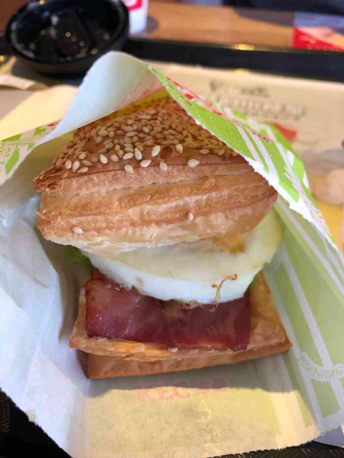 肯德基甜品站(龙华佳华店)-"肯德基越来越差,这薯条都不知道炸出来