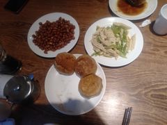 -清真吴记门钉肉饼·喜多利