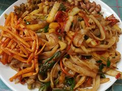 老友炒河粉-红鼻子桂林米粉(金唐新光界店)