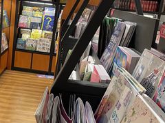 -西西弗书店&矢量咖啡(凯德晶萃广场店)