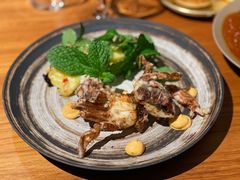 炸软壳蟹配烤凤梨色拉-SHAN山(前滩太古里店)