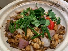 啫啫田鸡-粤集·手工粤菜(皇庭广场店)