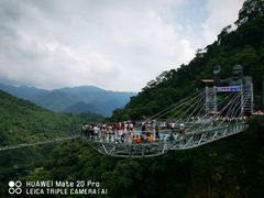-古龙峡云天玻霸