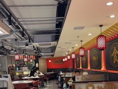 -八合里牛肉火锅(上海世茂广场店)