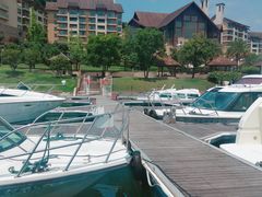 -千岛湖希尔顿休闲艇俱乐部