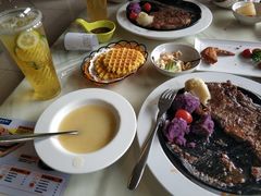 -豪客来牛排(中央花苑店)