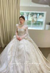 -艾米丽婚纱礼服