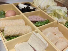 -呷哺呷哺 黄金牧场 (新中关购物中心店)