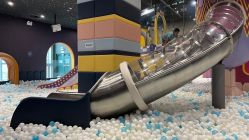 -MELAND CLUB亲子乐园·派对·餐厅(北京芳圆里ID MALL店)