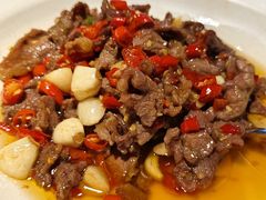 小炒鲜牛肉-费大厨辣椒炒肉(万家丽一店)