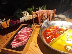 -湊湊火锅·茶憩(东城万达店)