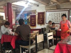 大堂-吕家米皮