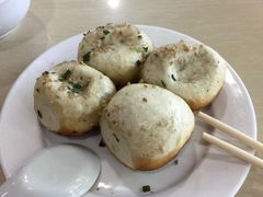 -老西白点心店