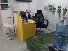 -猫库迷你自助仓储寄存仓库(丽泽桥店)