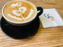 -84那年咖啡馆(李沧万达店)
