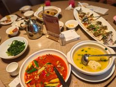 -艳阳天·非遗楚菜(武汉客厅店)