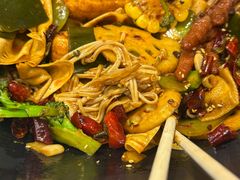 -醉人椒麻辣香锅(王府井喜悦店)