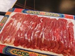 鲜羊后腿肉-京悦南门涮羊肉·羊蝎子火锅(田林路店)
