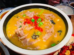 -泥糊破店小酒馆·团建聚餐(南京西路店)