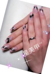 iPhone_1112272037303658-星美甲