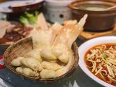 -六合居(温江店)