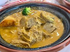 招牌咖喱牛腩煲-新世界餐厅(万达店)