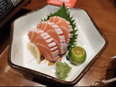 -8PINTS八品脱·日料·烧鸟·精酿小酒馆(莘庄店)