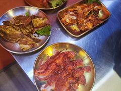 -胡悦里韩式烤肉(莱阳总店)