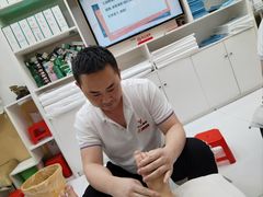 -郑远元专业修脚房(莲花南路春城步行街店)