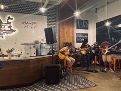 等位区-Torch Coffee 炬点咖啡