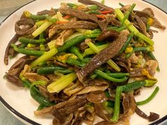 -鲤鱼塘农家山庄