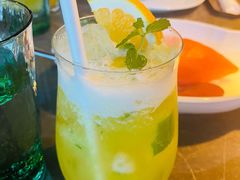 -新荣记(BFC外滩金融中心店)