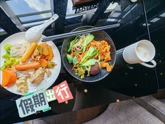 -唐拉雅秀酒店-西锦汇空中BBQ·思创餐厅