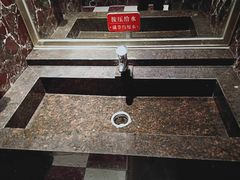 -好乐迪(张扬路八佰伴店)