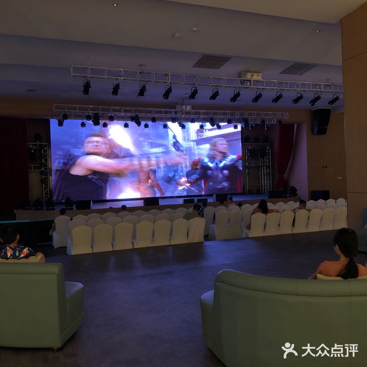 不出昆明，带娃超好玩的四季室内水上乐园