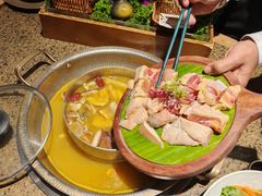 -菌彩云南野生菌火锅(新亚洲店)